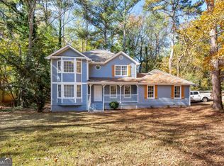 800 Post Road Cir, Stone Mountain, GA 30088