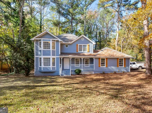 800 Post Road Cir, Stone Mountain, GA 30088