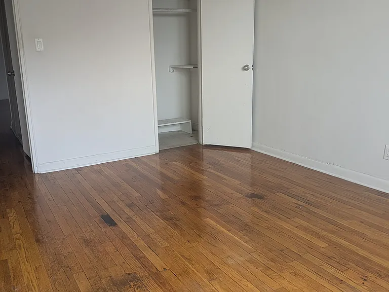 122 Pelham Rd #6 — Photo 2