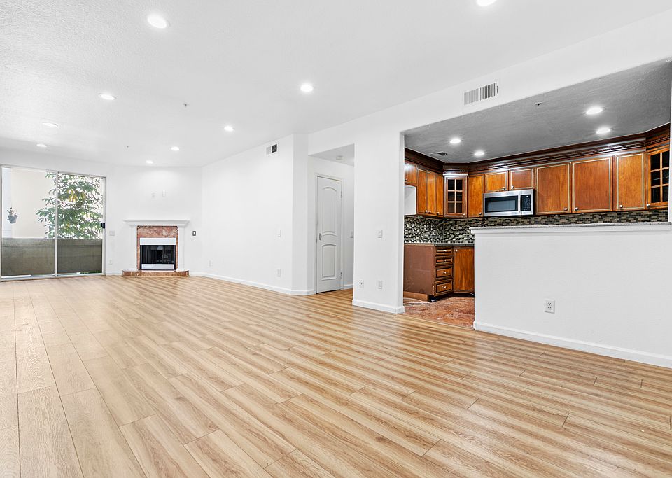 1st image of 16940 Chatsworth St Unit 208