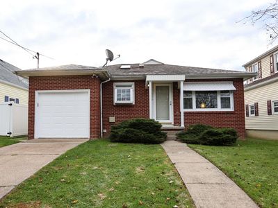 606 W Virginia Ave, Nutter Fort, WV, 26301