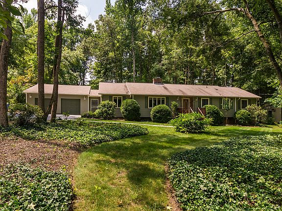 2nd image of 4502 Doncaster Dr