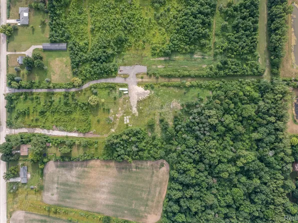 35191 31 Mile Rd, Lenox, MI 48050