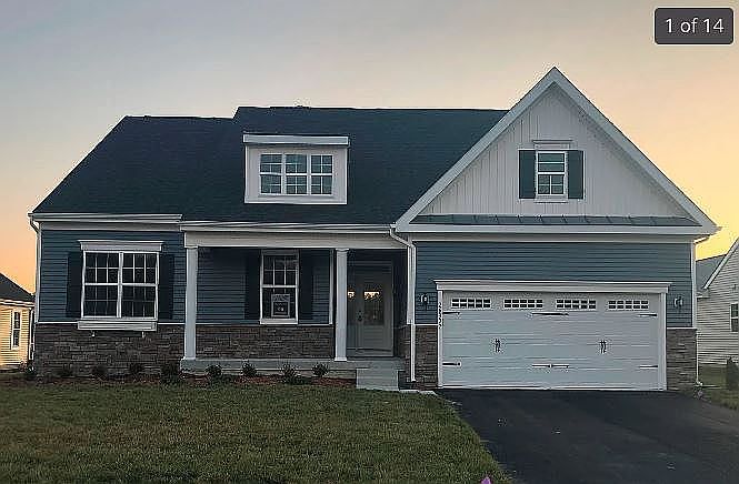 1st image of 26327 E Old Gate Dr