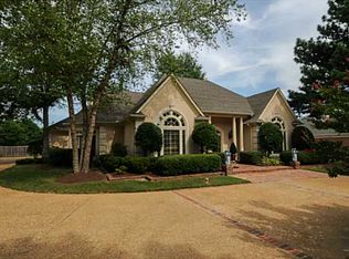 2630 Mansfield Mnr N, Collierville, TN 38017