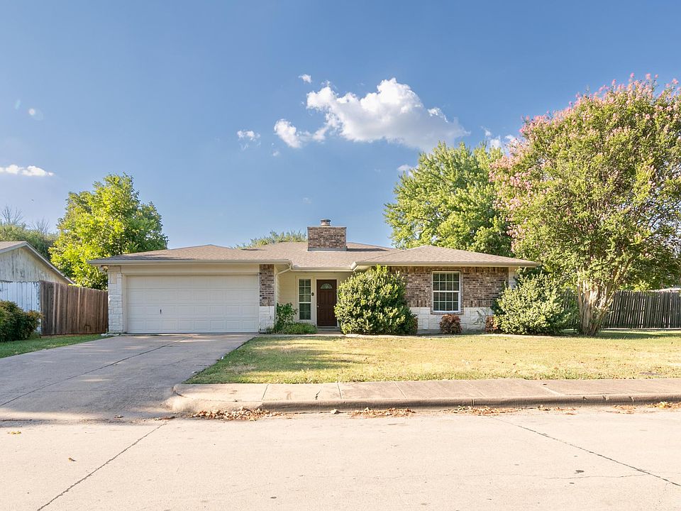 1st image of 806 Frances Dr