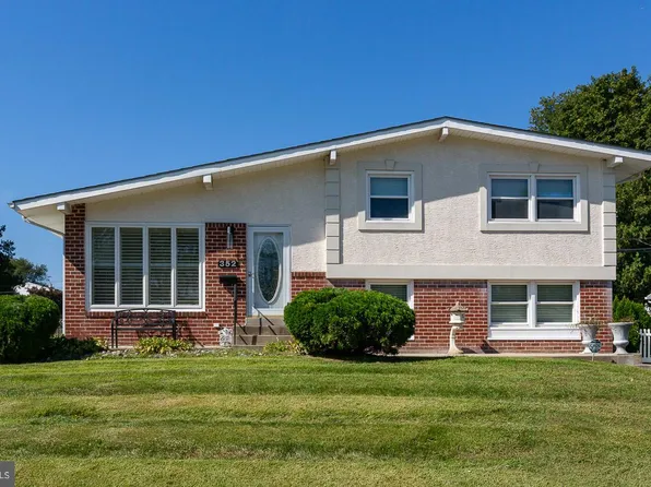 352 Sussex Blvd, Broomall, PA 19008