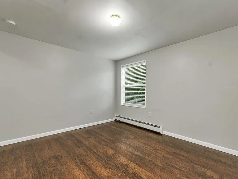 368 Chesham Rd — Photo 37