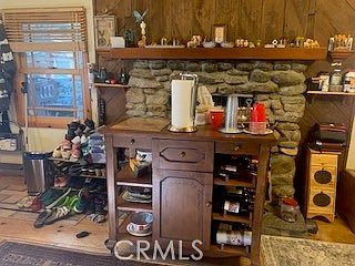 4th image of 402 Burnt Mill Canyon Rd