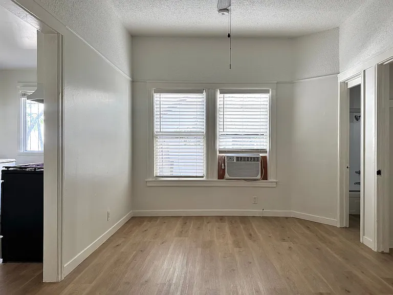 2200 Toberman St #4 — Photo 5