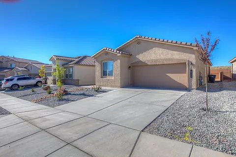 1st image of 4313 Skyline Loop NE