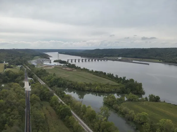 8770 Mary Ingles Hwy W, Foster, KY 41043