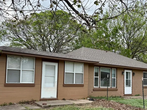 701 Garrison Ave, Fort Gibson, OK 74434