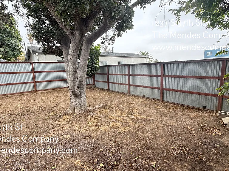 1237 S 37th St #FRONT HOUSE — Photo 33