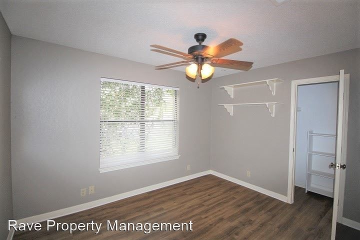 1st image of 1105 Stratford Cv