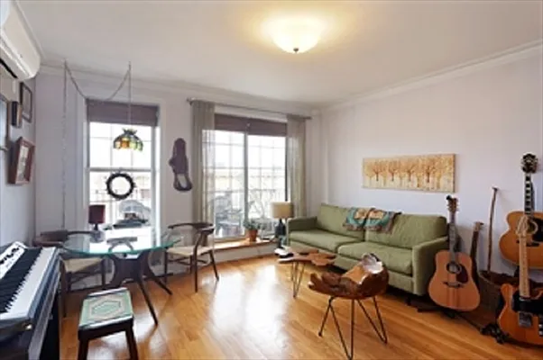 Sold by Citi Habitats | media 7