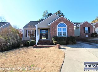 1766 Potomac Rd, Fayetteville, NC 28304