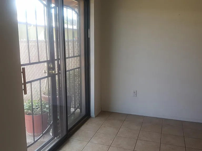 350 N Silverbell Rd #21 — Photo 6