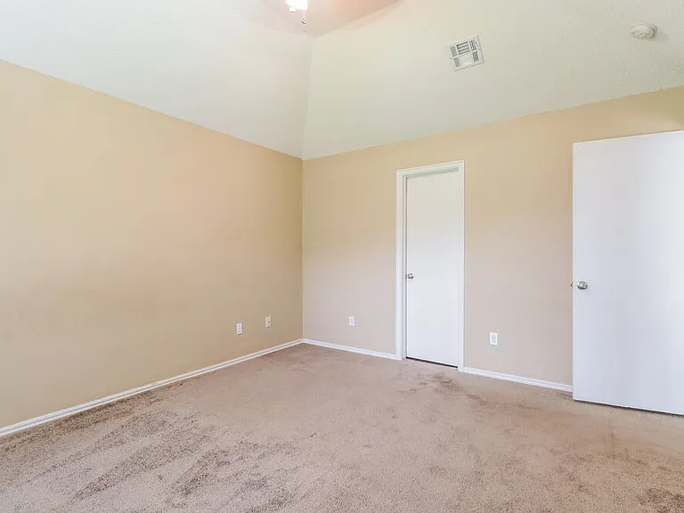 324 Marrgate Dr — Photo 14