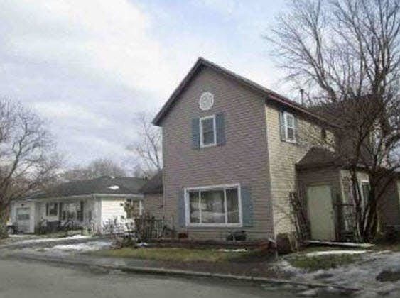 2nd image of 209 N College Ave