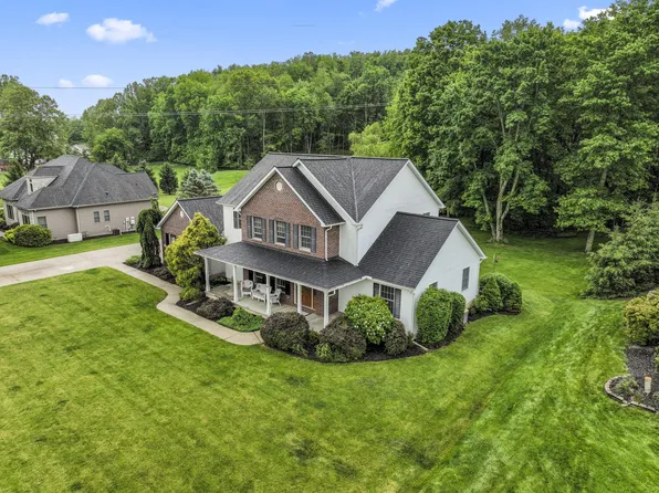 525 Gleneagles Dr, Newark, OH 43055