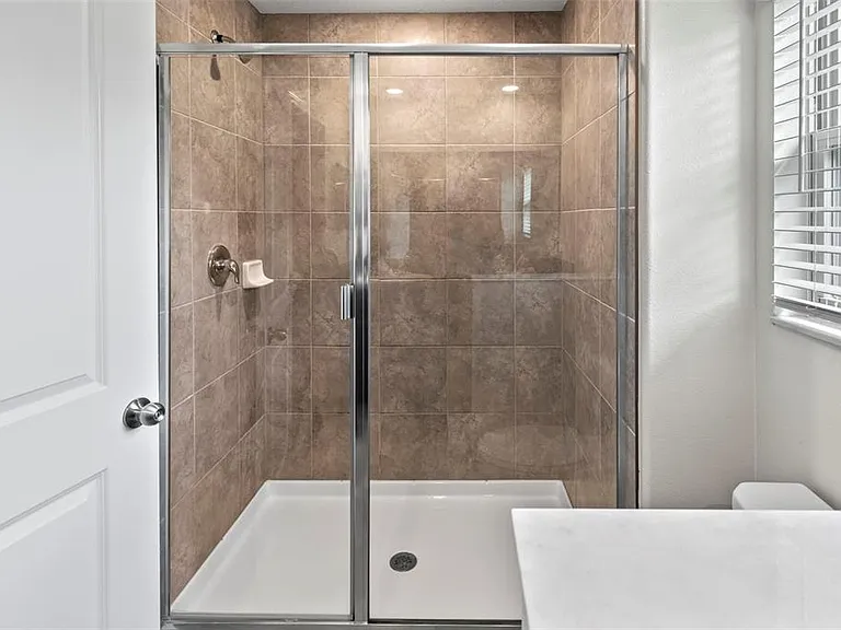 15504 Florence Hollow Pl — Photo 35