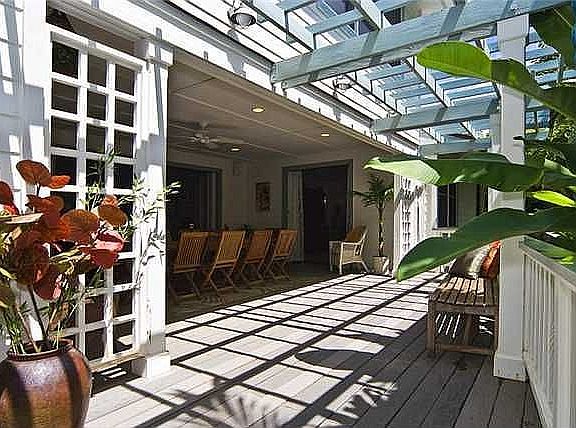 Private Back Lanai