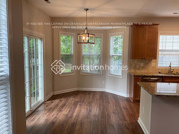 3rd image of 21405 Aftonshire Dr