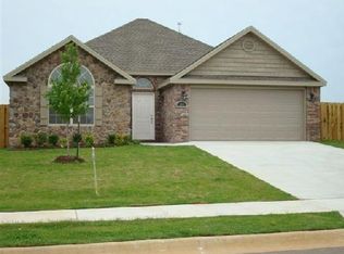 2203 SW Huntwick Ave, Bentonville, AR 72712