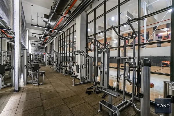 Rented by Bond New York | media 4