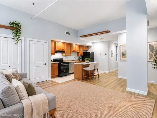 79 Washington St Unit 301, Providence, RI 02903