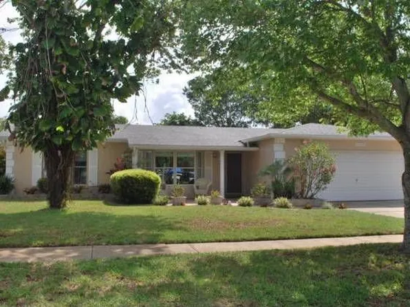 11169 111th Way, Seminole, FL 33778