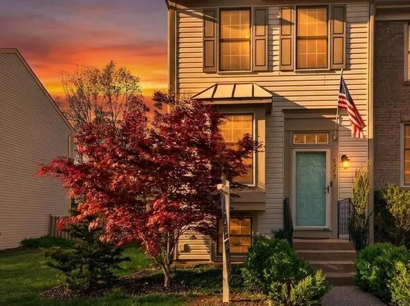 6579 Skylemar Trl, Centreville, VA 20121