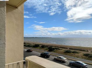 933 Shore Line Dr #308, Alameda, CA 94501
