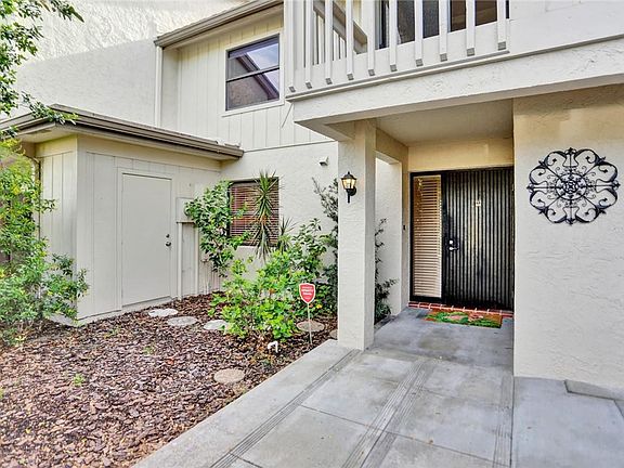 5th image of 264 Wildwood Lane