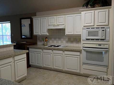 5th image of 5116 Stonecrest Dr