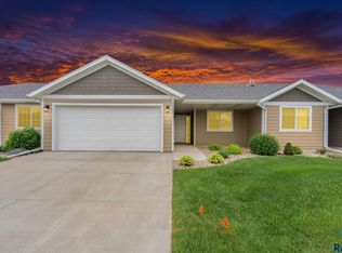 6403 W Maxwell Pl, Sioux Falls, SD 57107