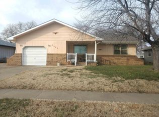2644 Belmont Blvd, Salina, KS 67401