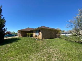 749 Yates Dr, Radcliff, KY 40160