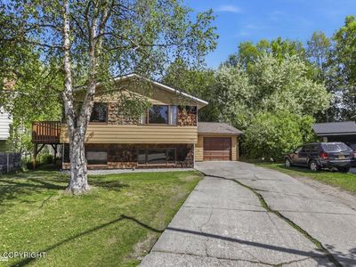 5261 Little Tree St, Anchorage, AK, 99507