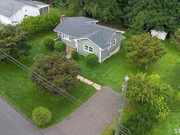 3rd image of 26 Mabel Avenue