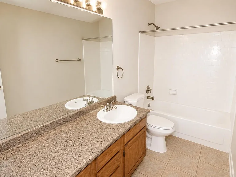 3331 Oak Branch Ln — Photo 12