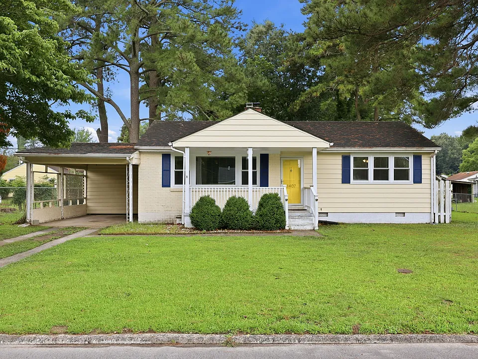 1407 Midgett Dr