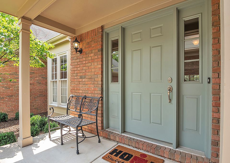 1st image of 39745 Glenview Ct #38