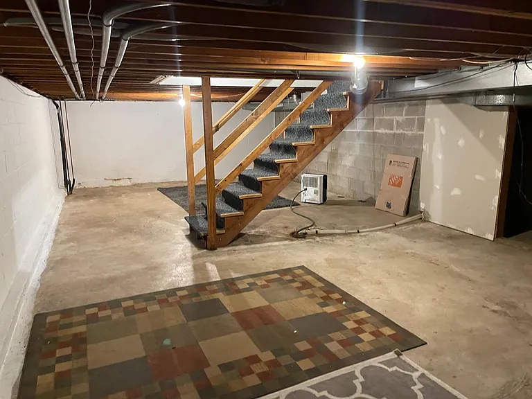 Large storage area in the basement