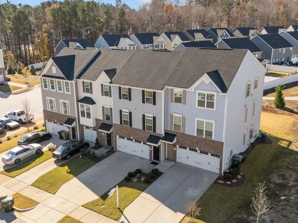 268 Misty Pike Dr, Raleigh, NC 27603