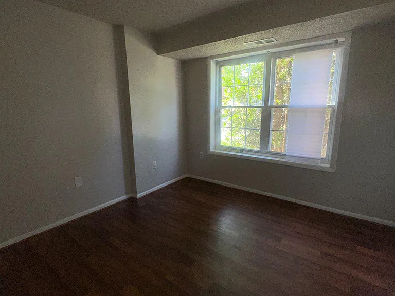 3817 Swann Rd #101 — Photo 4