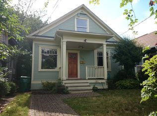 719 30th Ave, Seattle, WA 98122