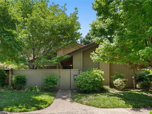 19 Pebblewood Pines Dr, Chico, CA 95926