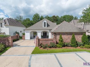 18042 Club View Dr, Baton Rouge, LA 70810